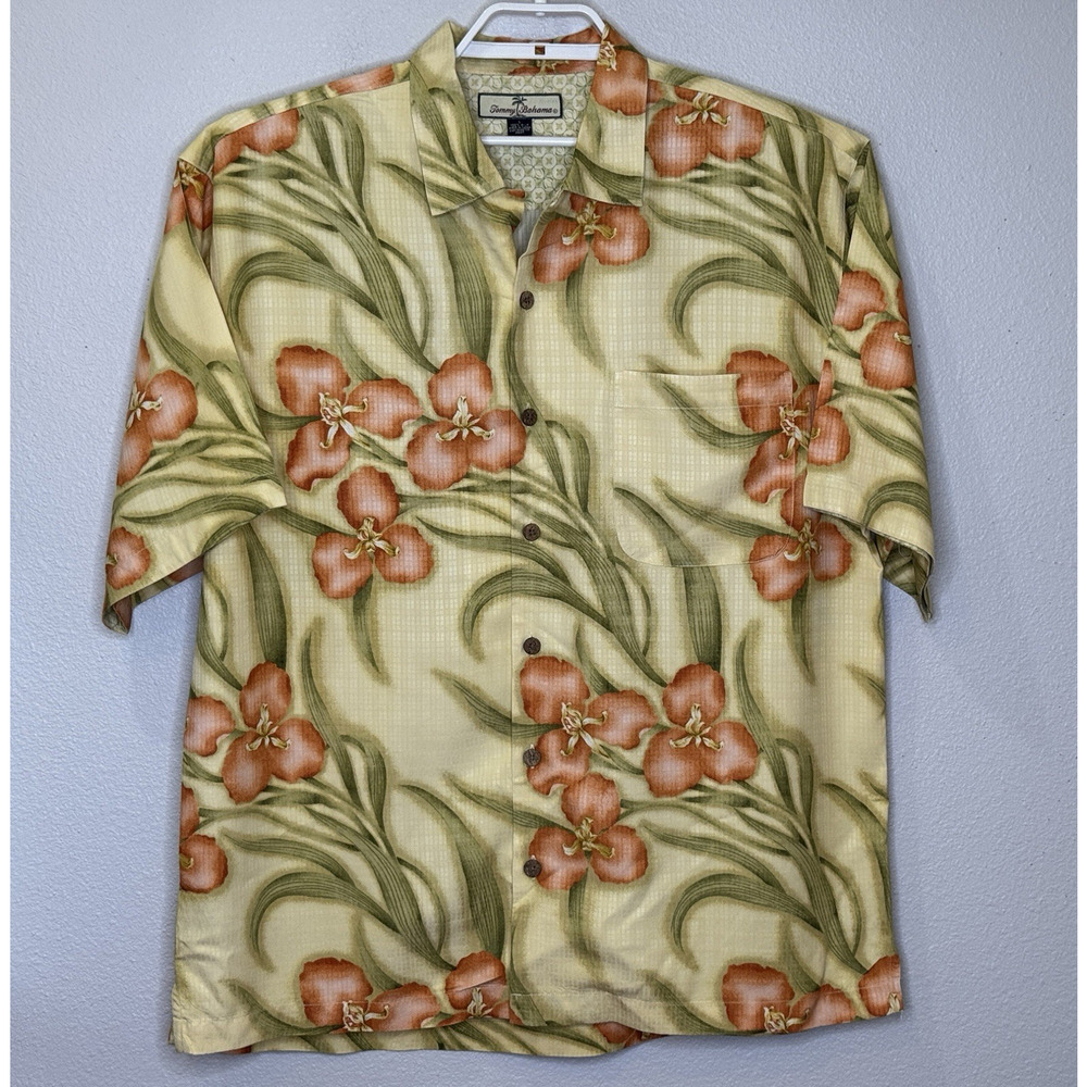 Tommy Bahama Silk Button Up‎ Shirt Mens Size Large Hawaiian Print Short Sleeve